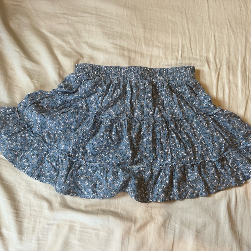 Cute skirt!